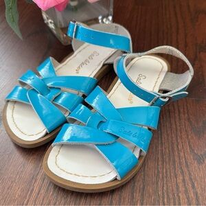 Salt Water sandals Originals, size 13Y